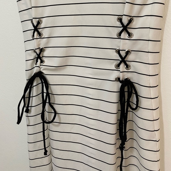 WHITE DRESS🤍 - Picture 2 of 3